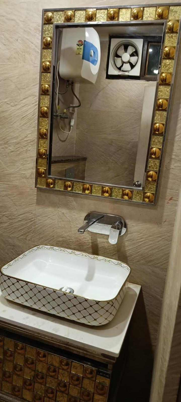 Hotel The Heera Divine Kanpur Exterior foto
