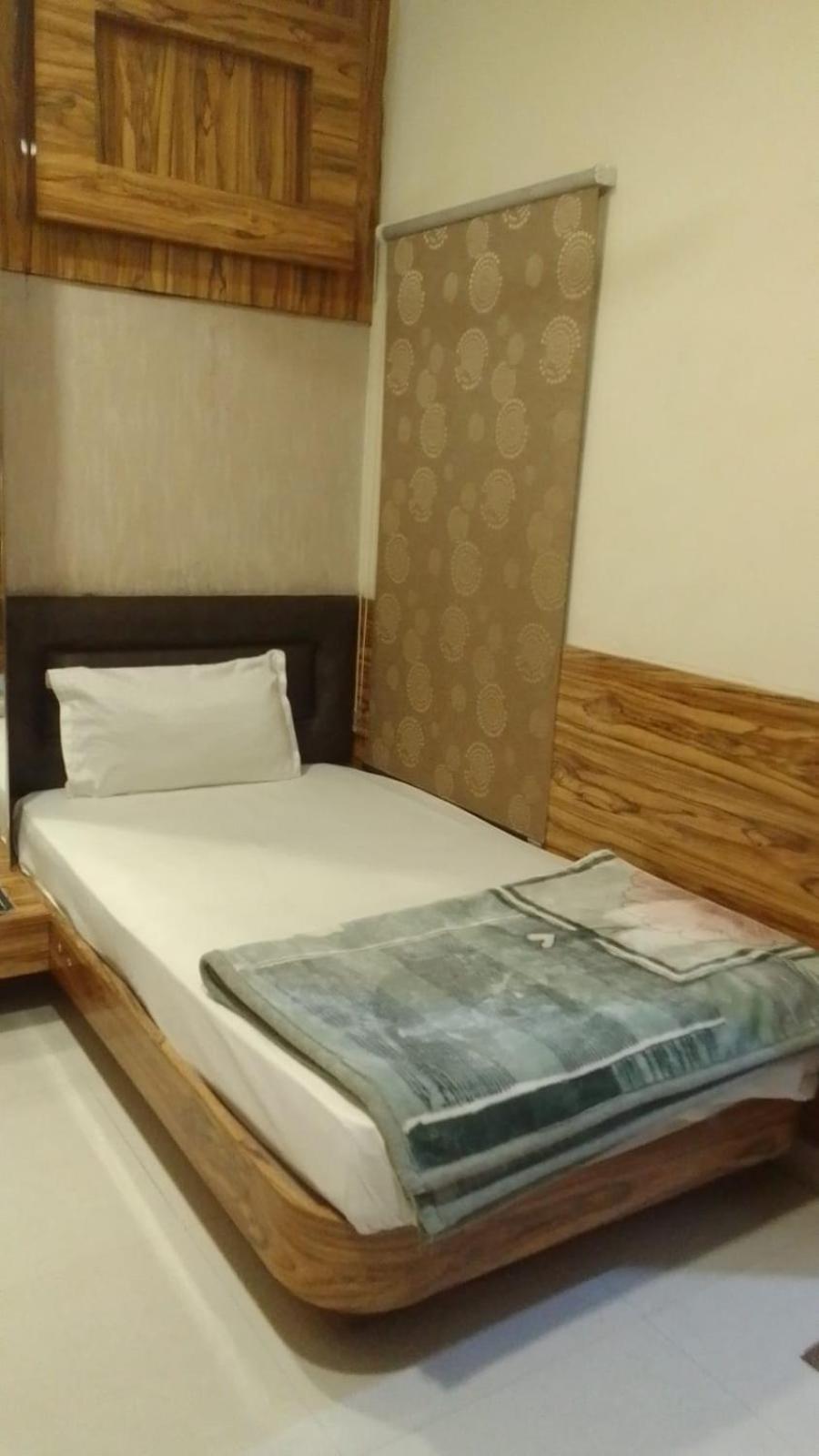 Hotel The Heera Divine Kanpur Exterior foto